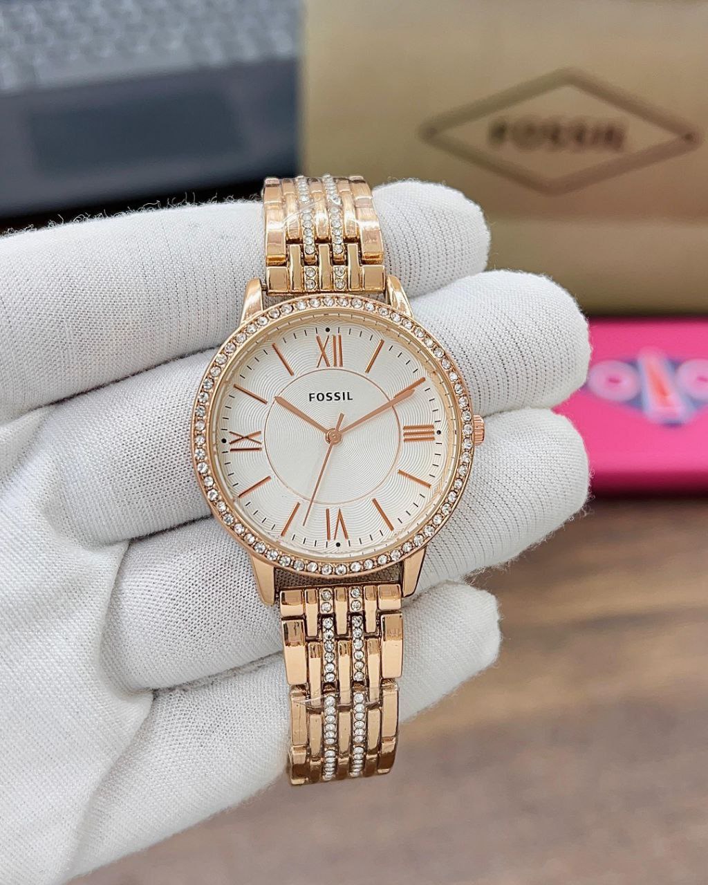 Fossil Jacqueline Collection